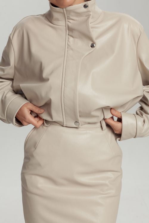Бомбер из эко-кожи с воротником стойкой