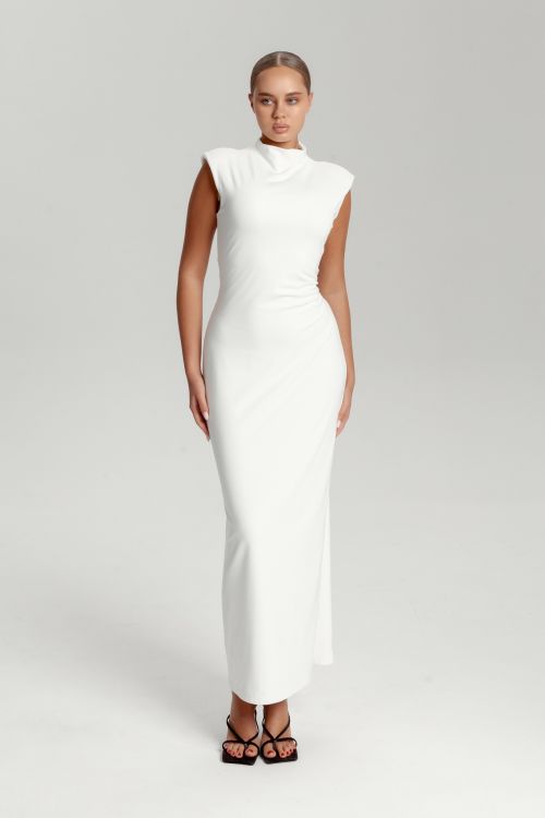 Платье макси с плечами