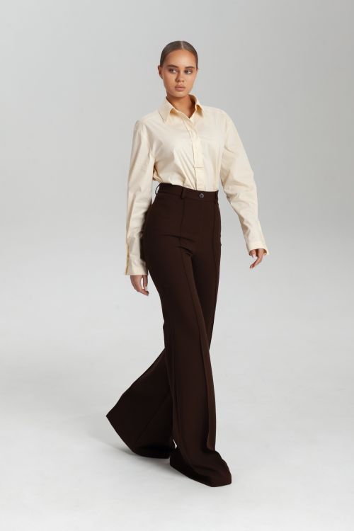 Брюки-клеш от колена