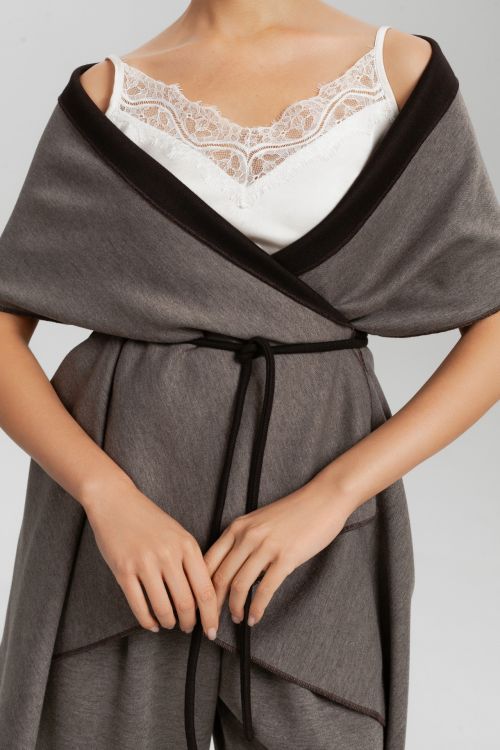 Пончо из трикотажа