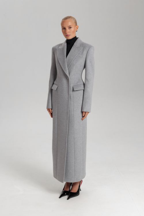 Пальто приталенное с акцентными бортами