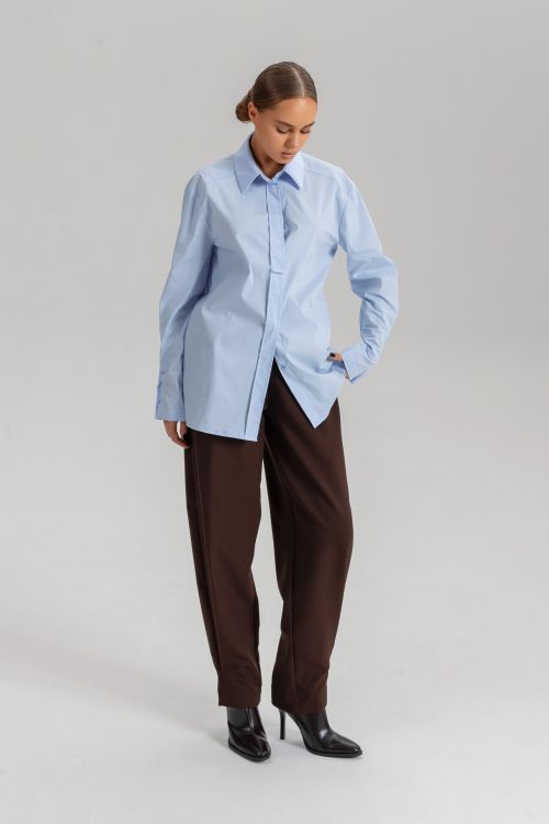 Классическая рубашка с акцентным манжетом