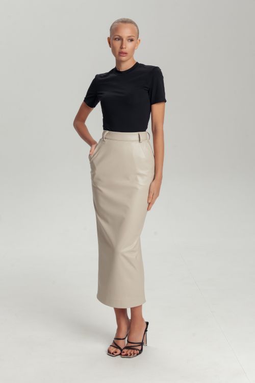 Юбка миди из эко-кожи с боковыми  карманами