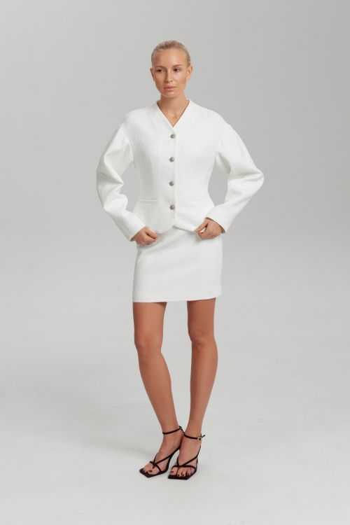 Жакет приталенный с Д-образным рукавом